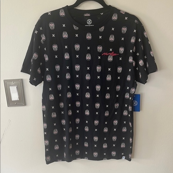 Hurley Other - Hurley Black Graphic Men's Shirt